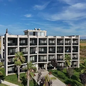https://amber-hotel-albania.albaniahotels.org